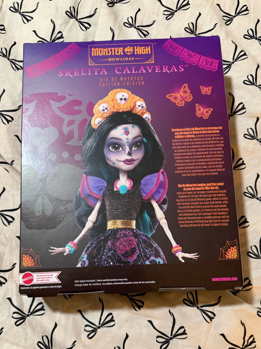 Monster High Skelita Calaveras Doll - Howliday - Picture 2 of 6